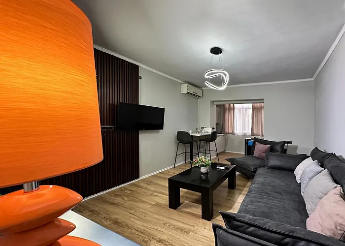 Home Select Tirana